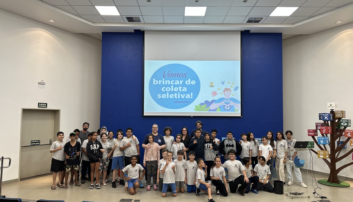 EDUCAÇÃO QUE TRANSFORMA: PEQUENOS “HERDEIROS DO FUTURO” VISITAM A AMBIENT